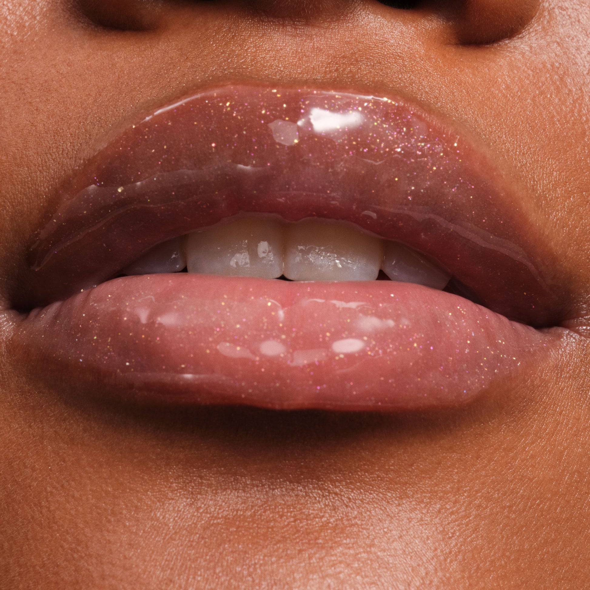 phyto-glow-lip-balm-shimmer-stardust-u9 NATR-10131-Phyto-Glow-Lip-Hover-Stardust.jpg